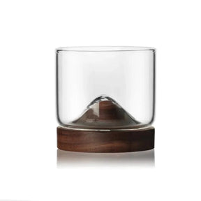 Copo de Whisky com Design de Montanha e Base de Madeira